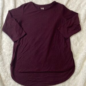 Basic‎ editions burgundy blouse